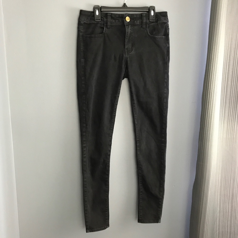 AE super super stretch black jeggings